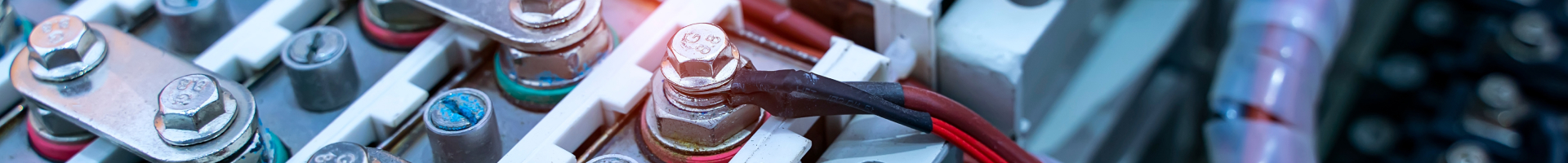 三重県員弁郡東員町、桑名市、四日市市周辺のバッテリー交換専門店のリビルドバッテリー交換・新品バッテリー交換についてご紹介します。